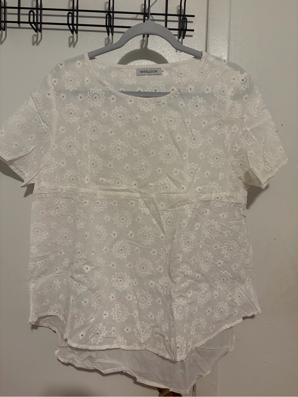 MISSLOOK White Eyelet Floral Short Sleeve Blouse
